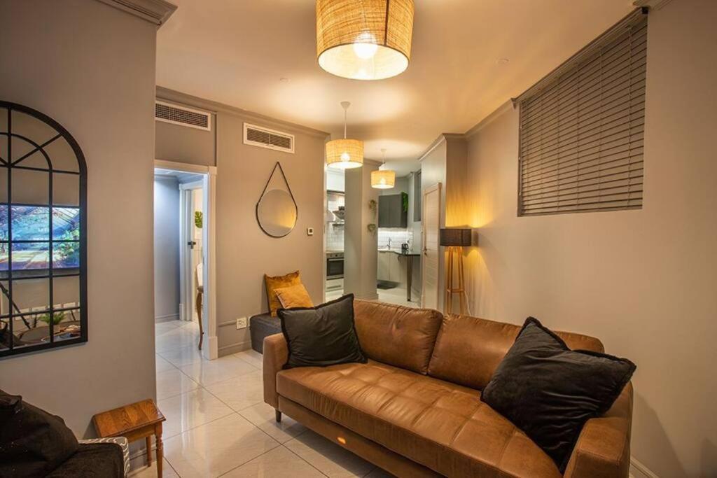 2 Sleeper Stylish Sanctuary Apartment Durban Exterior photo